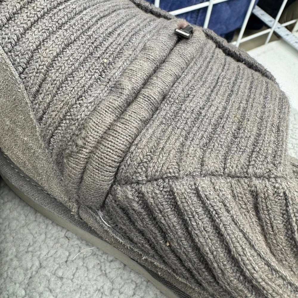 UGG Cardy Knit Boots Womens 10 Grey Streetwear Retro Rare Cozy Winter 1105709